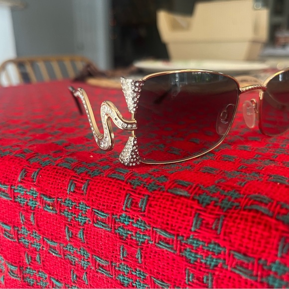 Caviar Champagne Series 6127 Gold Bow Women's Sunglasses - Picture 3 of 12